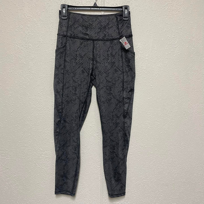 Activewear Marika Size Medium