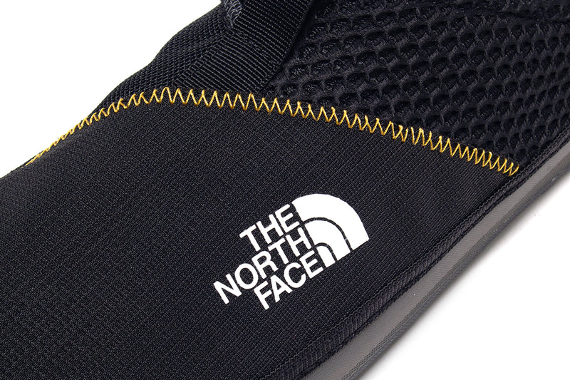 The North Face | Base Camp Mule Style # NF0A7W4DKX71 Color : TNF Black / TNF Black