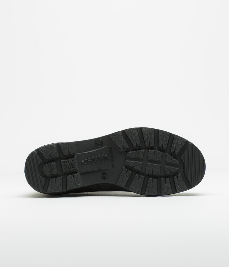 Blundstone 587 Shoes in Rustic Black