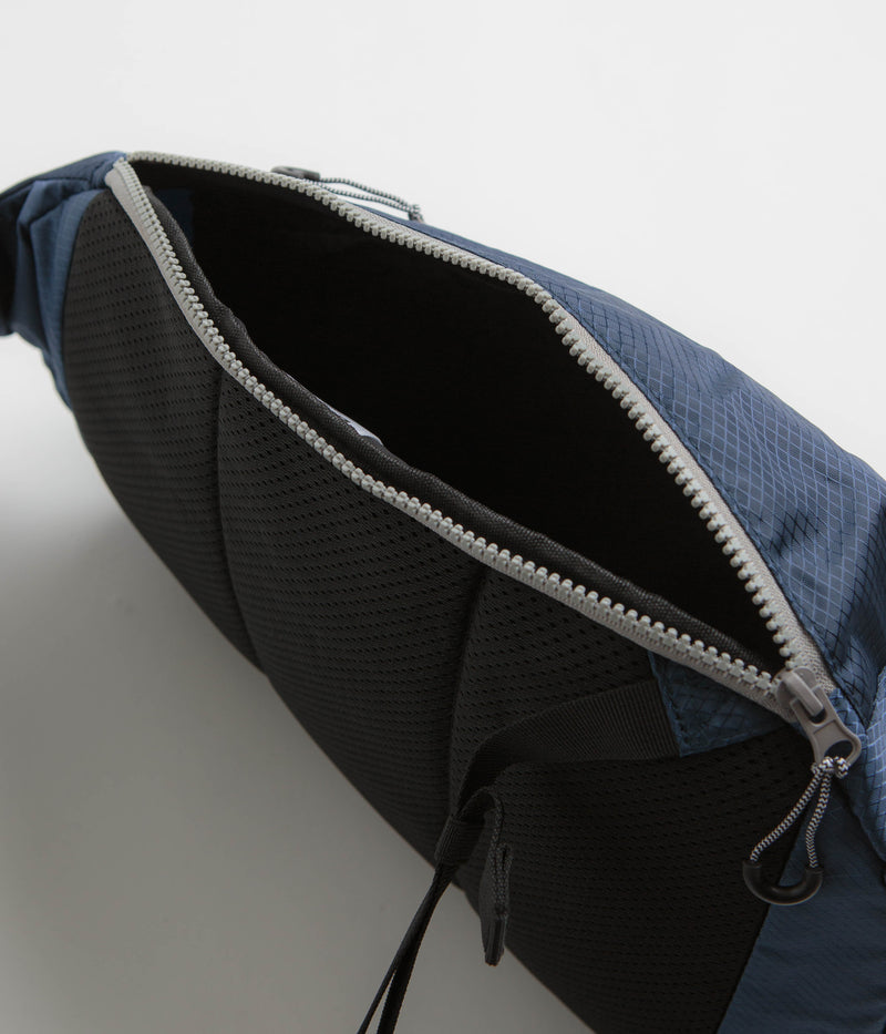 Butter Goods Express Shoulder Bag in Navy