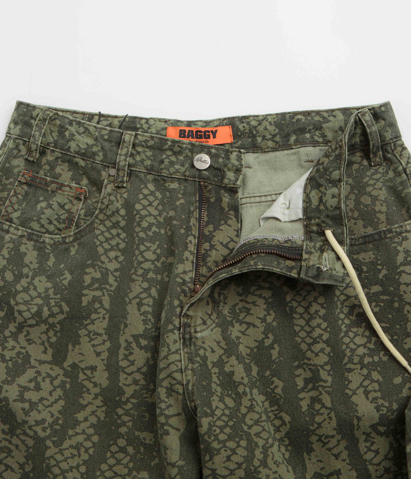 Butter Goods Garage Jeans in Lowland Camo