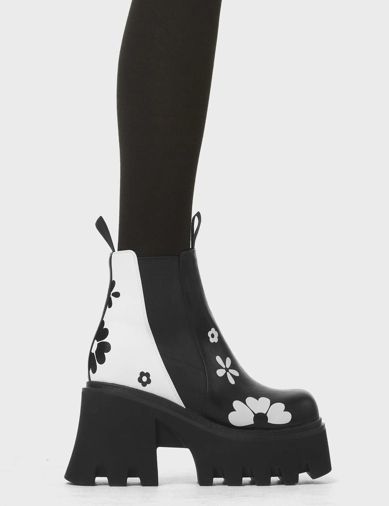 Come Together Chunky Platform Ankle Boots lamodawebsite