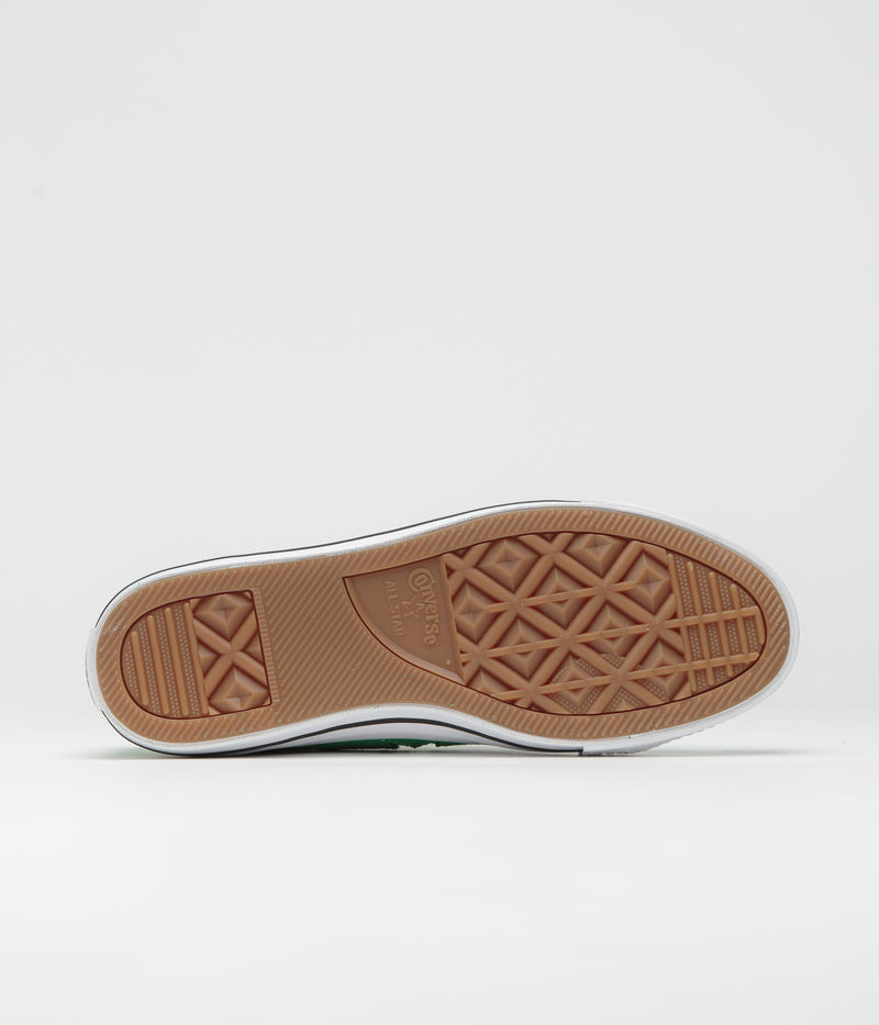Converse Cons One Star Pro Ox Shoes in Apex Green and White / Black