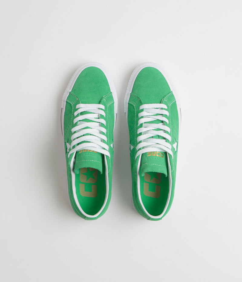 Converse Cons One Star Pro Ox Shoes in Apex Green and White / Black