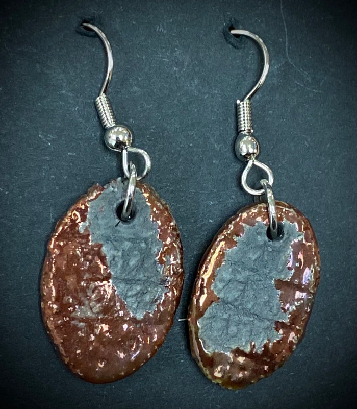 Really Nice! Raku  Irregular oval Shimmery two tone copper luster 1/2 ounce