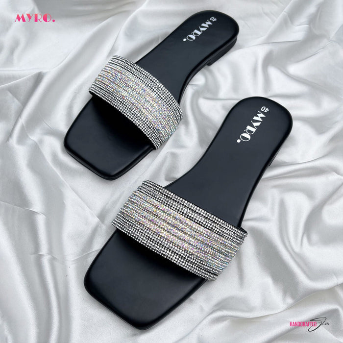 Gwen Black Slide - MYRO