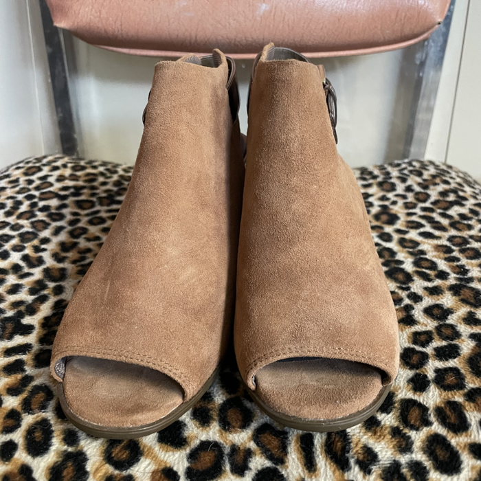 Heels Rockport Size 5