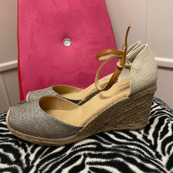 Heels Sonoma Size 9.5