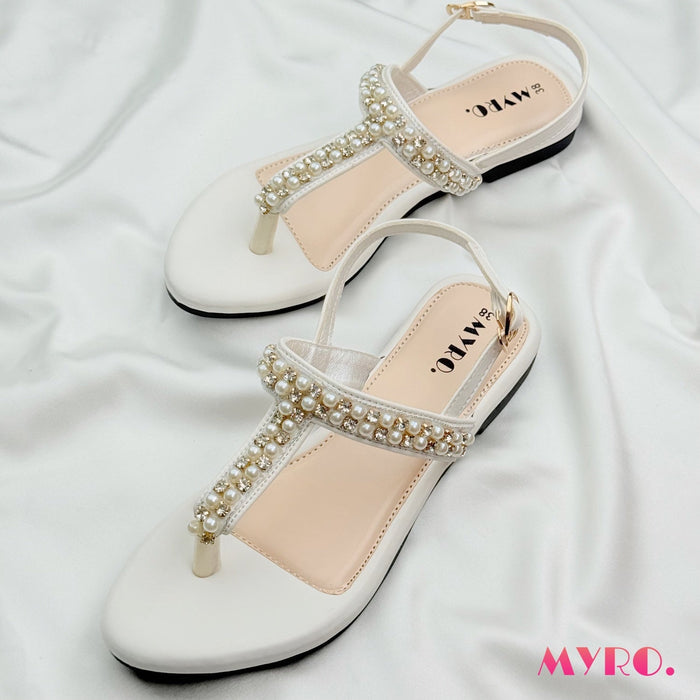 Hoor White Zardosi Thongs - MYRO