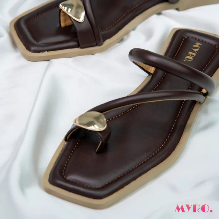 Isha Flat