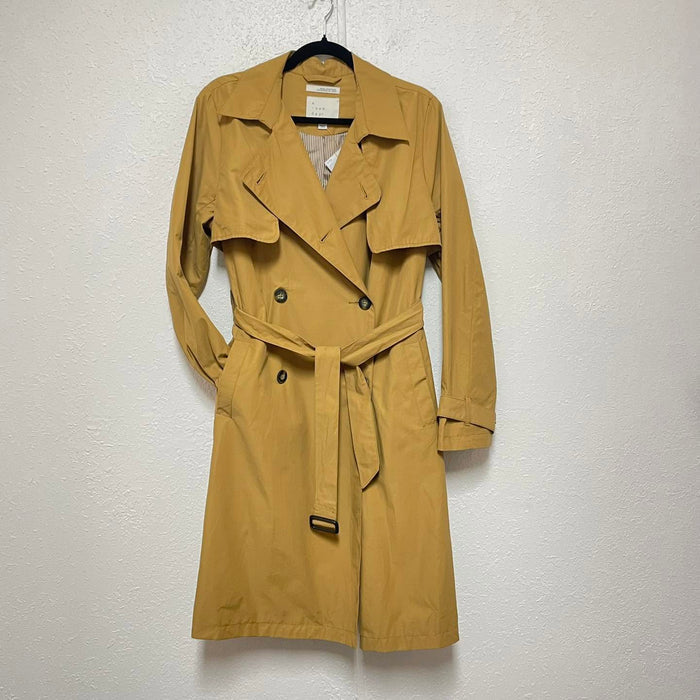 Jackets a new day Size Small