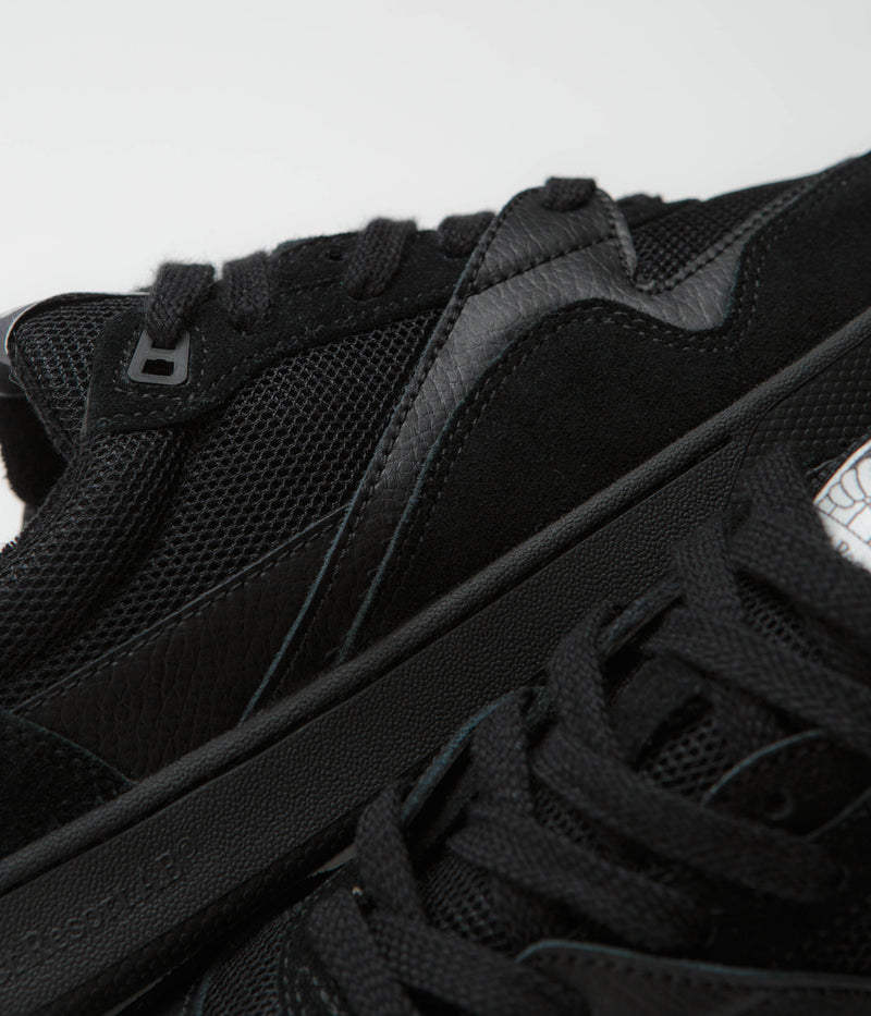 Last Resort AB CM002 Shoes in Black and Black