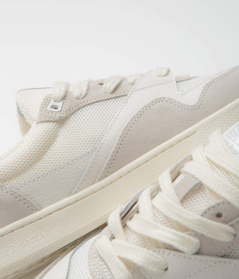 Last Resort AB CM002 Shoes in White and White