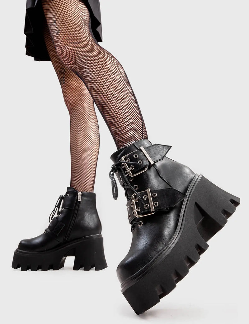 Look Out Chunky Platfrom Ankle Boots lamodawebsite