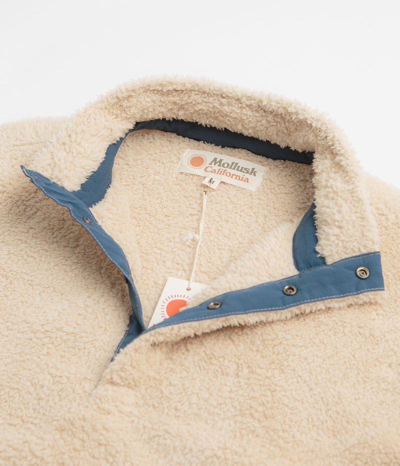 Mollusk Shaggy Sweatshirt in Natural