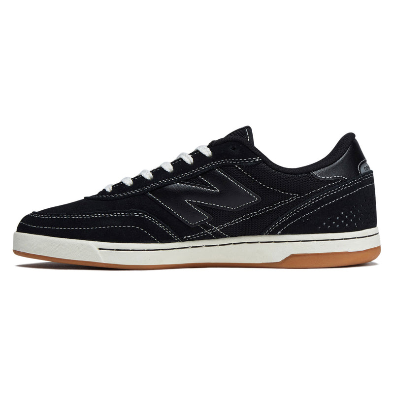 New Balance 440 V2 Wide Shoes - Black 2026