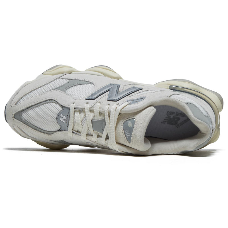New Balance 9060 Shoes - Sea Salt