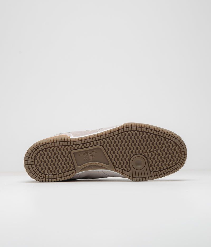 New Balance Numeric 600 Tom Knox Shoes in Sea Salt and Gum
