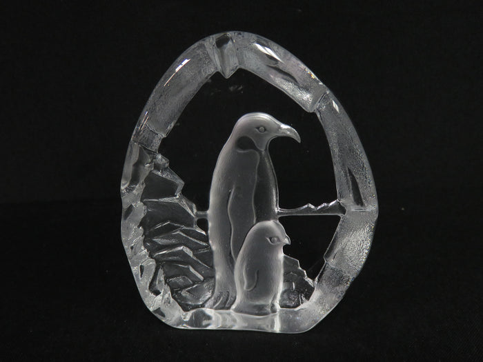 Nybra Art Glass Penguins