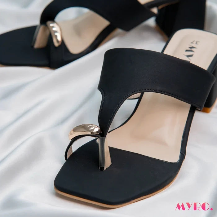 Nyra Heel