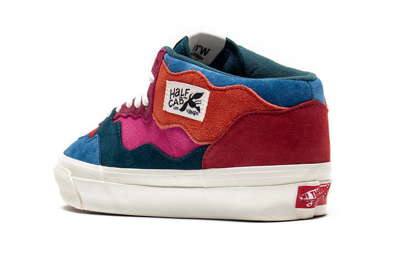 Vans | OTW Half Cab x Piet Parra
Style # VN000SDHCYL1
Color : Multi / White