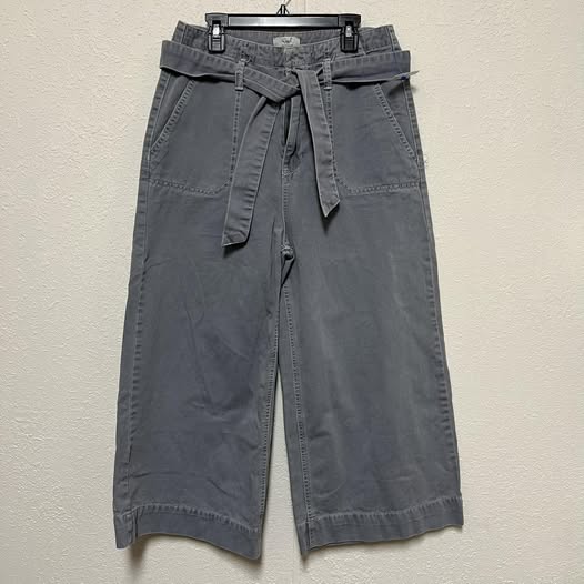 Pants Easel Size Large
