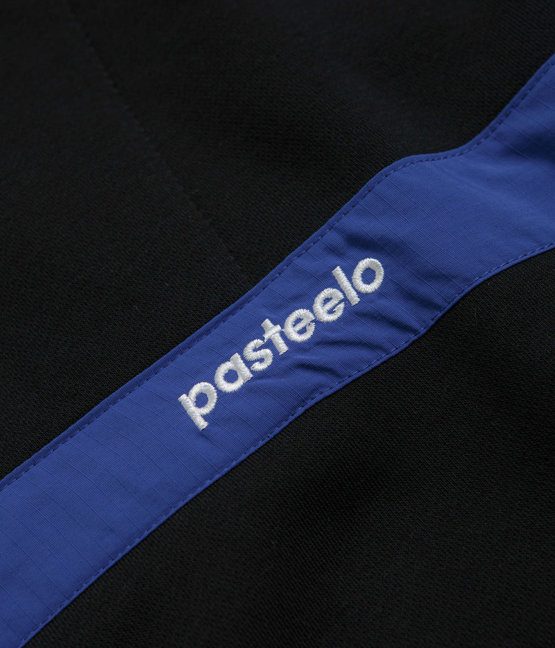 Pasteelo Contrast 1/4 Zip Sweatshirt in Black and Royal