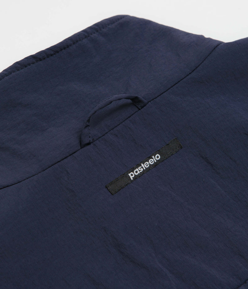 Pasteelo Reversible Vest in Navy and Black