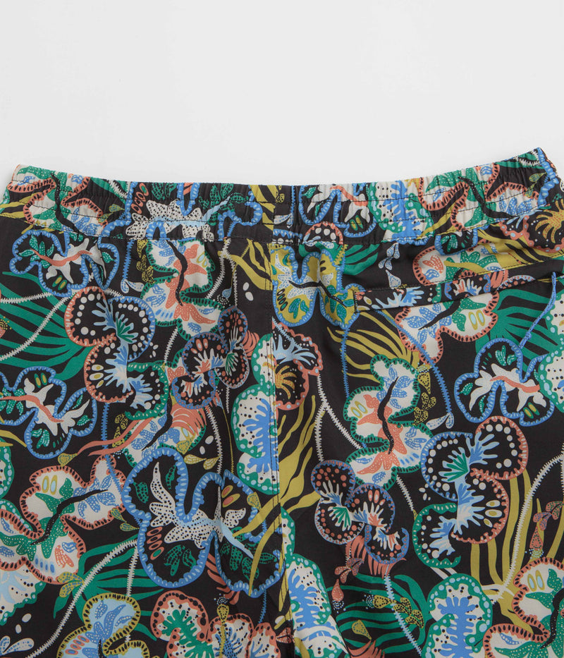 Patagonia Hydropeak Volley 16" Shorts in Undersea: Black