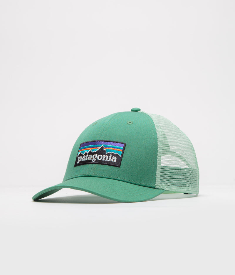 Patagonia P-6 Logo LoPro Trucker Cap in Heartleaf Green