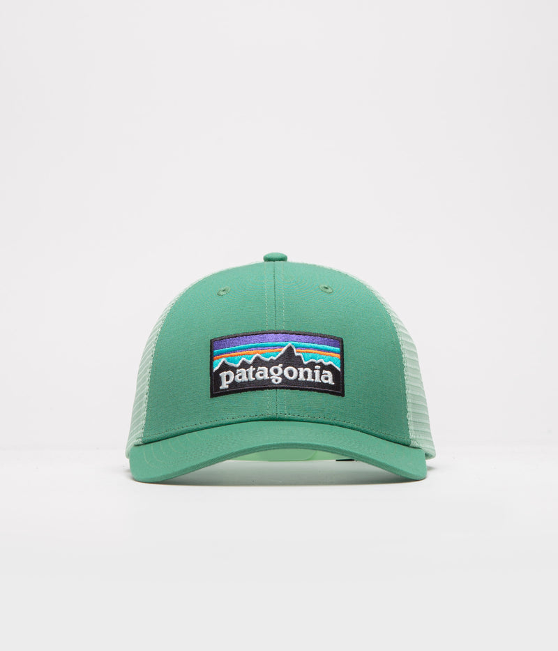 Patagonia P-6 Logo LoPro Trucker Cap in Heartleaf Green
