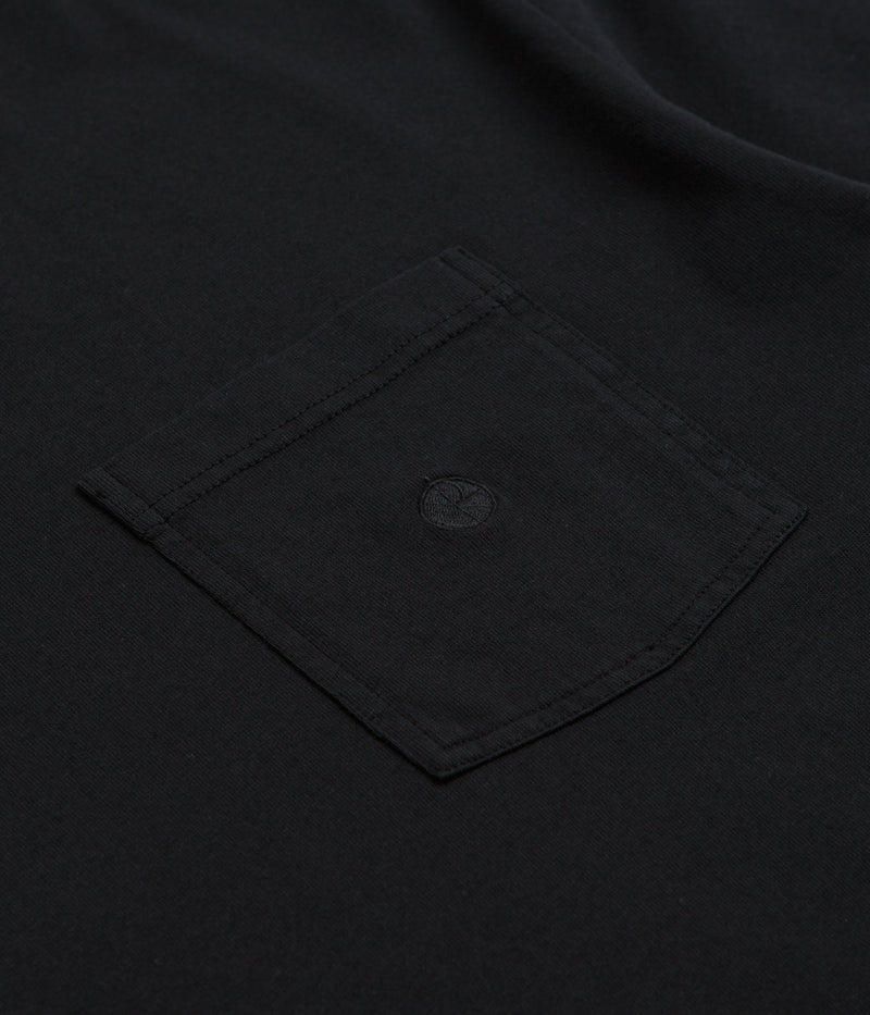Polar Pocket T-Shirt in Black and Black