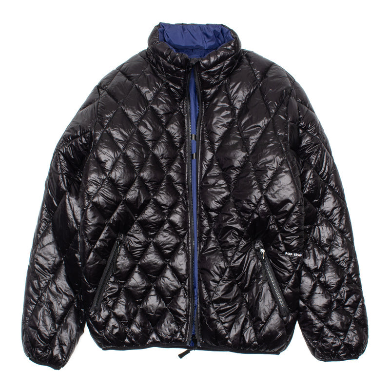 Pop Trading Company | Quilted Reversible Jacket
Color : Black / Twilight Blue