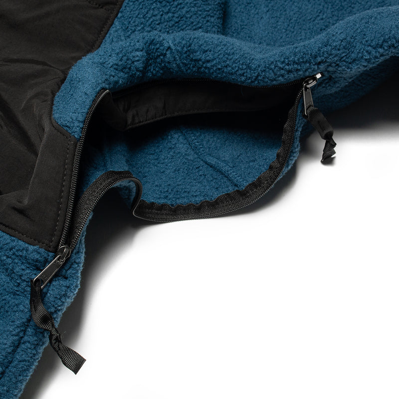 The North Face | Retro Denali Jacket Style # NF0A88XH5LO1 Color : Midnight Petrol / TNF Black