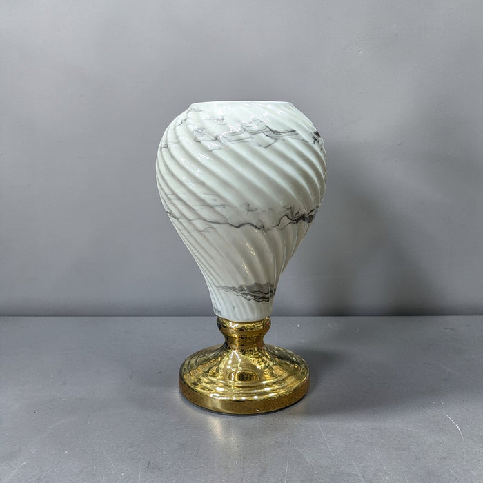 Sienna vase decor