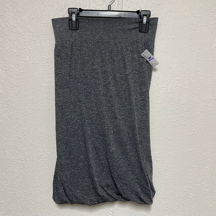 Skirts Lululemon Size 8