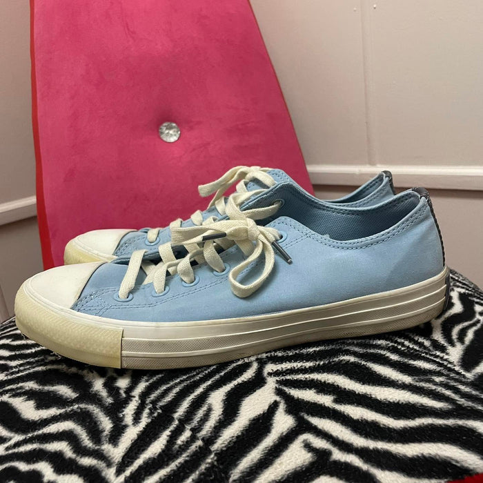 Sneakers Converse Size 9