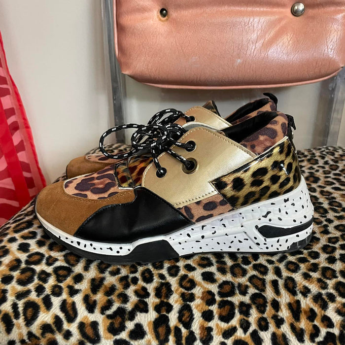 Sneakers La Sheelah Size 8