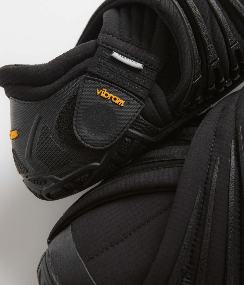Suicoke Futon Lo Shoes in Black