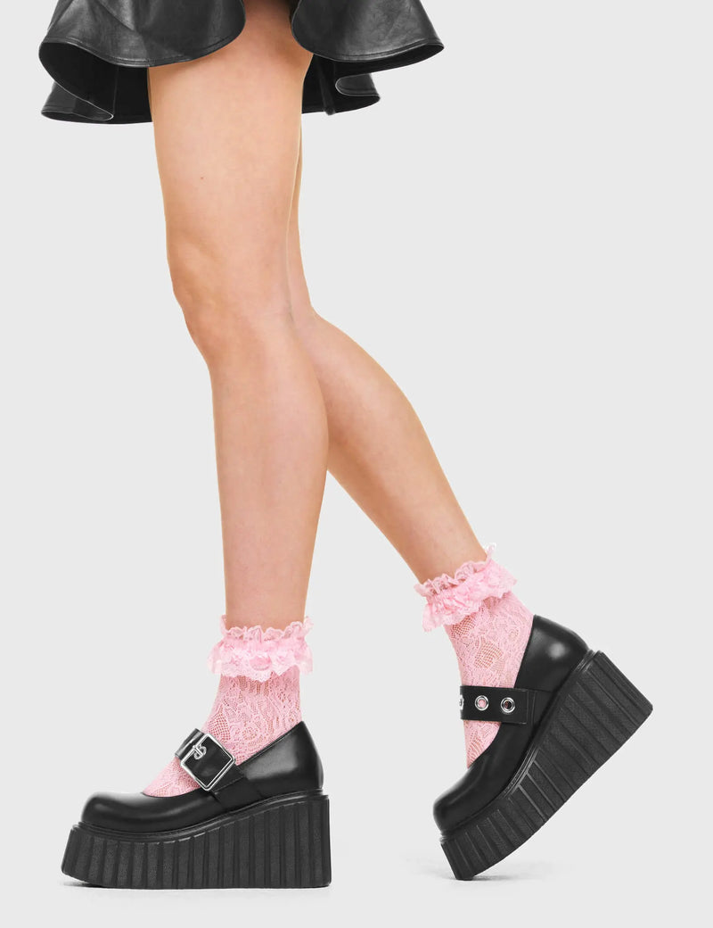 FIGHTER Survivor Chunky Platform Creeper Shoes in Black Faux Leather. These vegan western Boots feature silver eyelets on a adjustable strap with a oversized silver buckle, very classy. Made with eco-friendly materials and 100% cruelty-free, these boots are as ethical as they are edgy! - Chunky Platform - Ankle length - Adjustable strap - Silver buckle - Silver Eyelets - Rounded toe - 100% vegan SKU: LMF 3612 - BlackPU