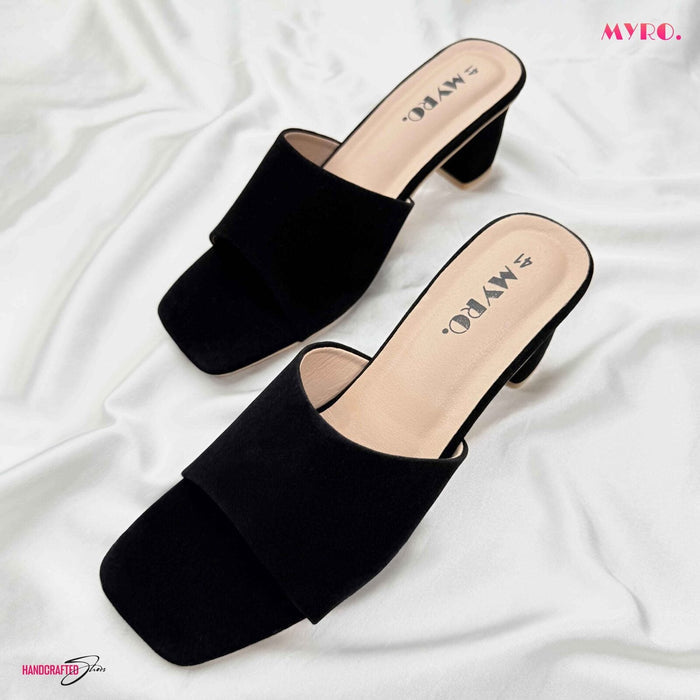 Valentine Black Heel - MYRO