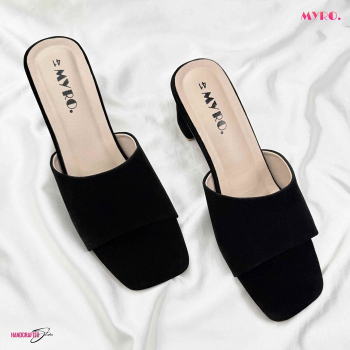 Valentine Black Heel - MYRO