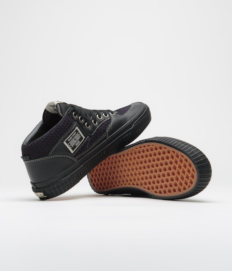 Vans Skate Half Cab Shoes in (Pass Port) Black