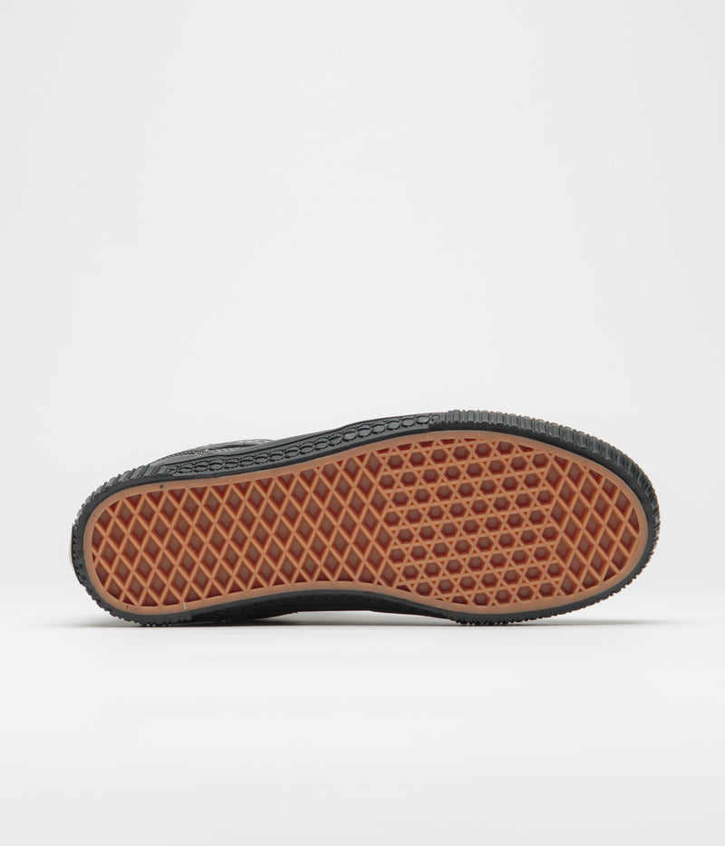 Vans Skate Half Cab Shoes in (Pass Port) Black