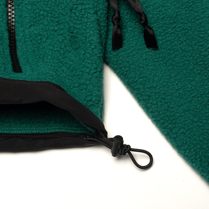 The North Face | Women's Retro Denali Jacket Style # NF0A88YRS9W1 Color : Evergreen / TNF Black