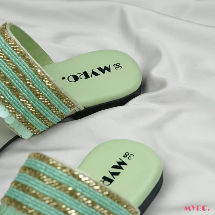 Ziya Mint Chappal - MYRO